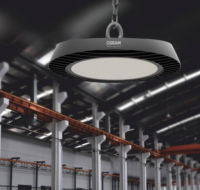 Eficacia lumínica: 140 Lm /W
Indice de deslumbramiento unificado UGR: ≤19
Angulo de apertura: 120º
Eficiencia: >95 %
Iluminanción uniforme:>0.8
Índice de rendimiento de color: Ra>80
Distribución de la luz: simétrico / rounde
Temperatura de la unión LED:≤80°
Temperatura de trabajo:-30°C ~ 45°
Temperatura de almacenaje: -25°C ~ +65°
Protección IP: IP65
Vida útil: 50000 Horas
Certificado: CE