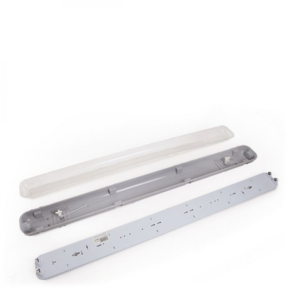 Pantalla para tubos led con grado de estanqueidad. Cableada con casquillo G13 y conexión a un extremo. La pantalla estanca está fabricada en ABS y policarbonato. Incluye todos los accesorios necesarios para su instalación.