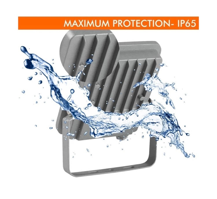 Foco Proyector LED SMD PRO con chipled OSRAM lo hacen idóneo para iluminar de manera eficaz y durable. Se trata de un producto con una clase energética A++