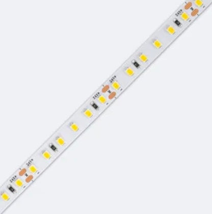 Tira de leds de 5 mts a 24v, cortable cada 5cm, estanca IP65 apto para interior/exterior. Consumo 14w/mt., ancho 8mm.&nbsp;

Requiere alimentador a 24v DC. Aconsejable instalar sobre perfil de aluminio