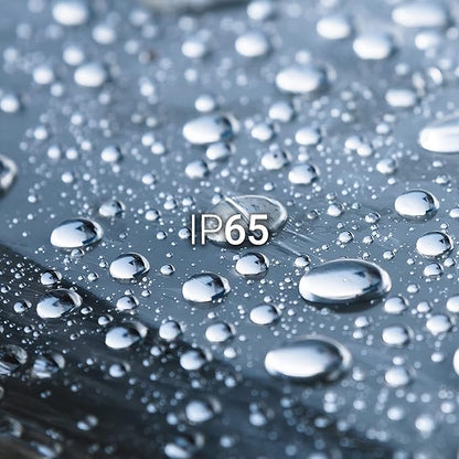 Baliza sobremuro exterior con base para una bombilla de casquillo E27. Está fabricado en aluminio y policarbonato con acabado en color negro. Esta baliza consta de un portalámparas con un casquillo E27 para poder optar por diferentes tipos de bombilla. 